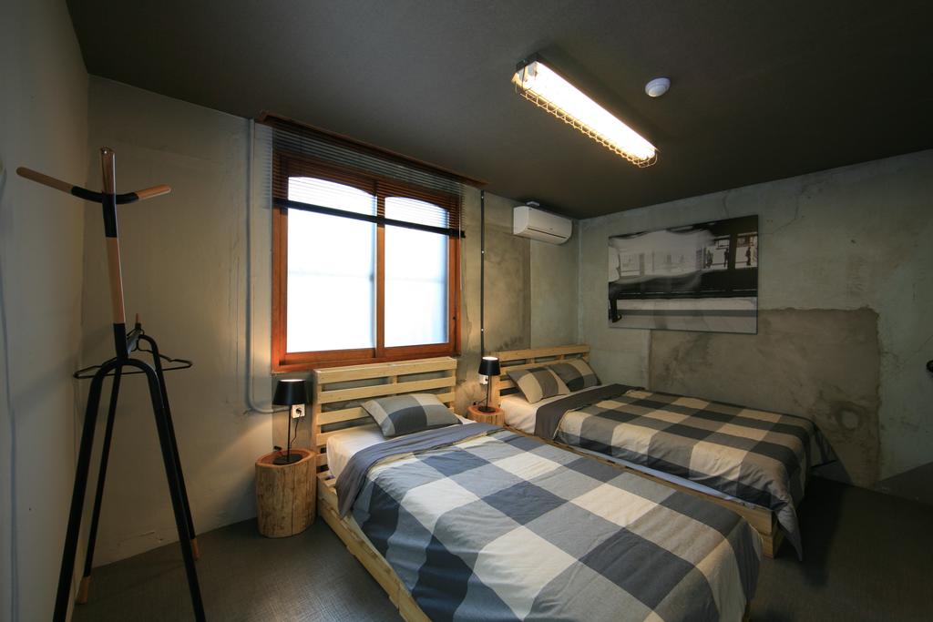 Cheap guesthouse in Jeju island Mido Hostel (1)