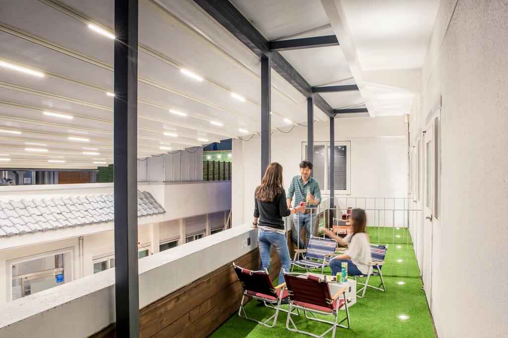Cheap guesthouse in Jeju island Mido Hostel (1)