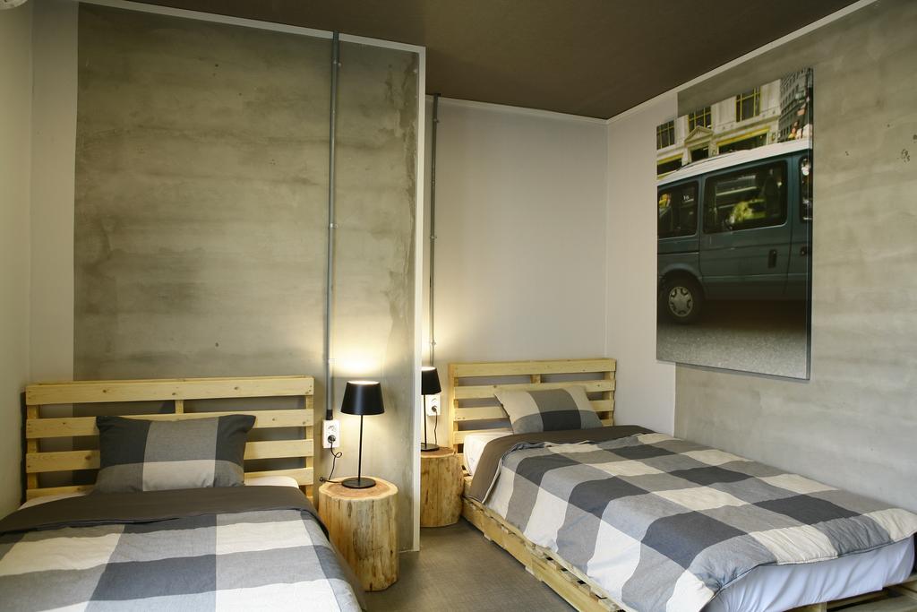 Cheap guesthouse in Jeju island Mido Hostel (1)
