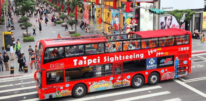 taipei hop on hop off bus review taipei hop on hop off bus review