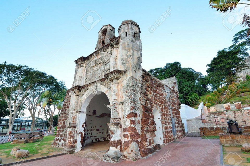 Melaka day trip from KL A Famosa fort (4)