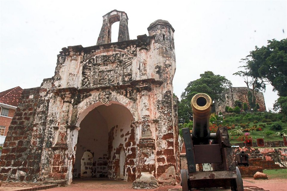Melaka day trip from KL A Famosa fort (9)