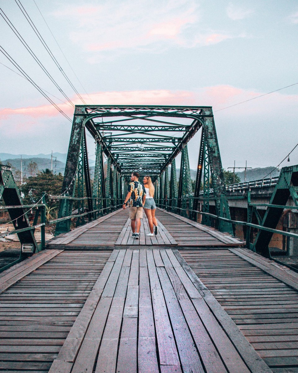 Tha Pai Memorial Bridge (World War II Memorial Bridge),pai day trip, one day in pai (1)