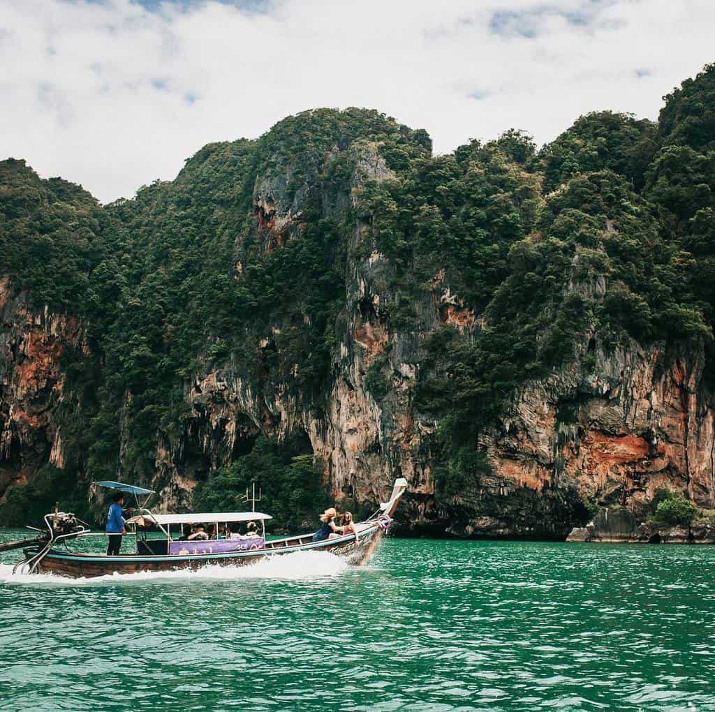 Most beautiful beaches in Thailand to visit Railay Beach — Krabi (1)