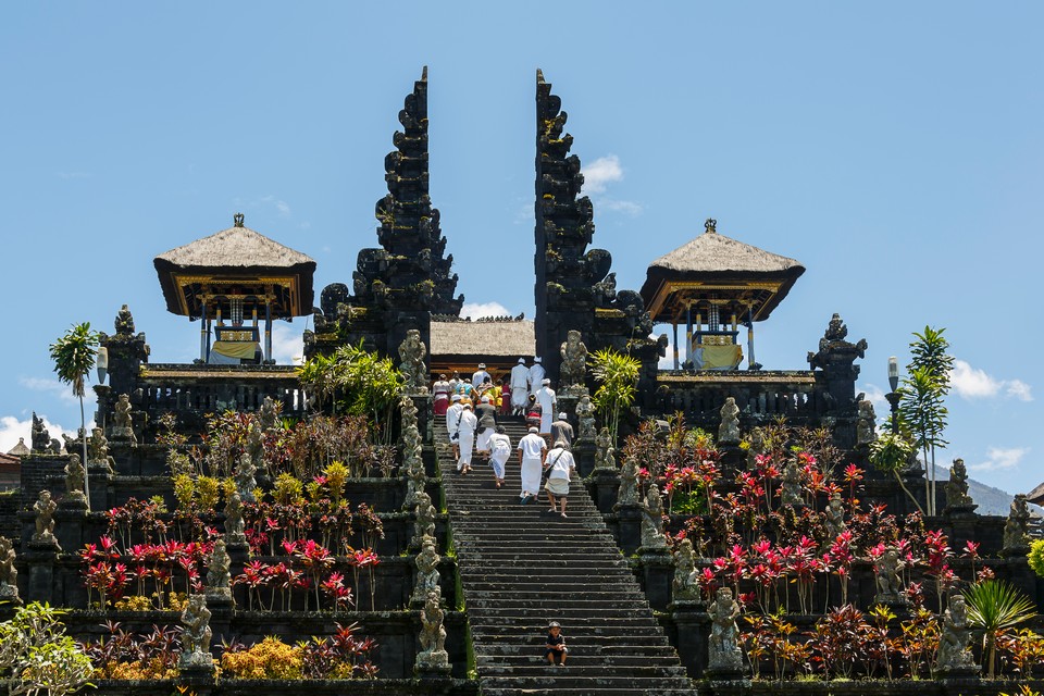 29221728-pura-besakih-temple-bali-indonesia