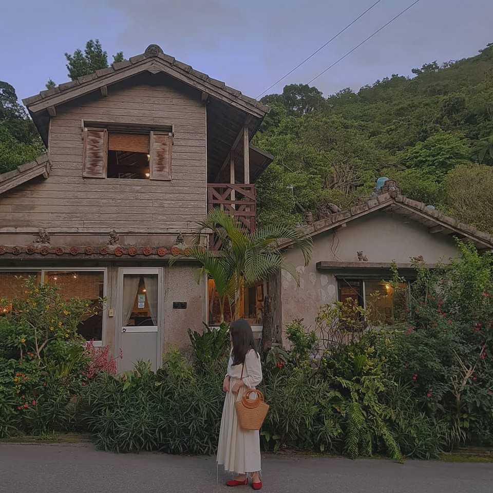 Best cafes in Okinawa Yachimun Kissa Shisa-en (Yachimun café) (1)