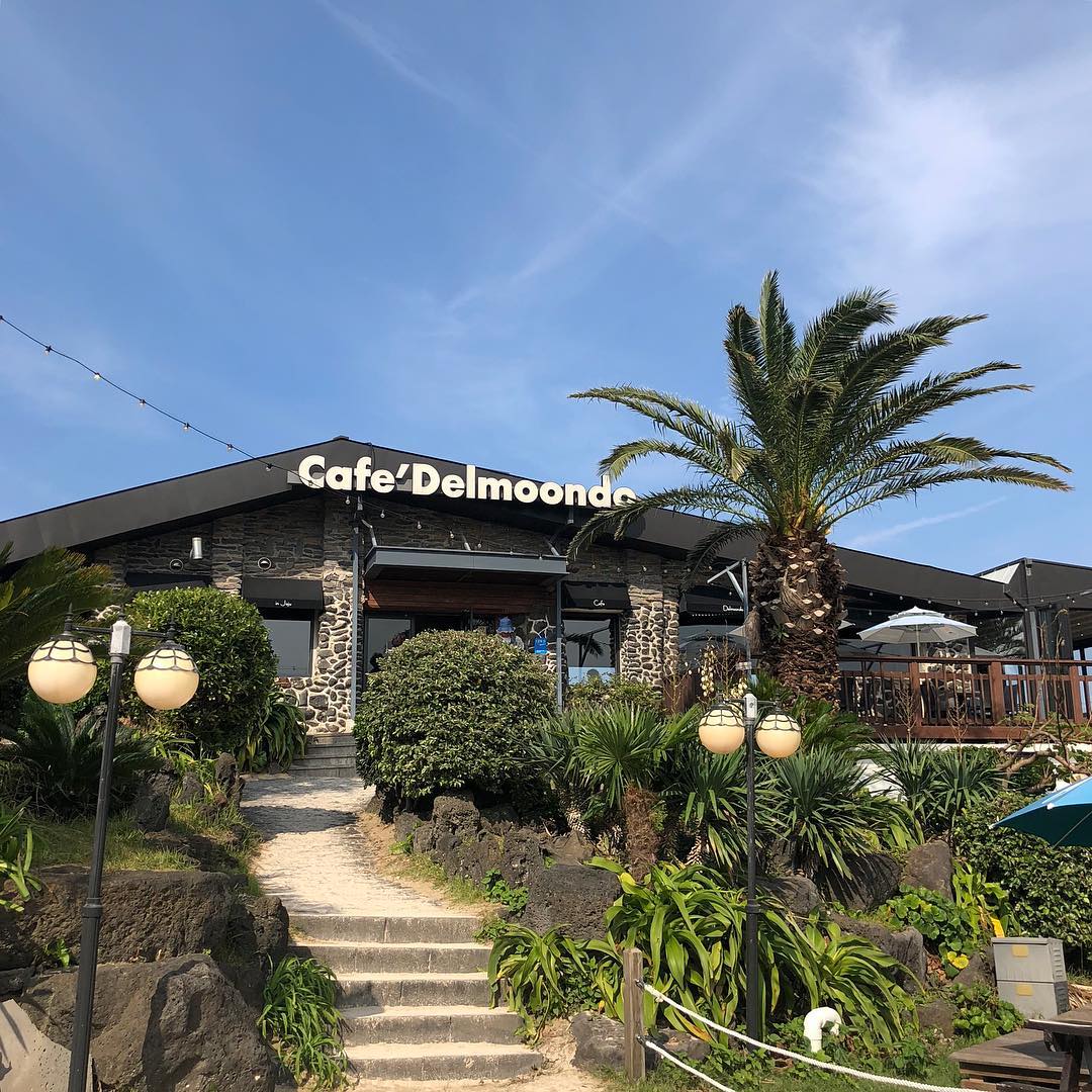 Cafe Delmoondo (1)
