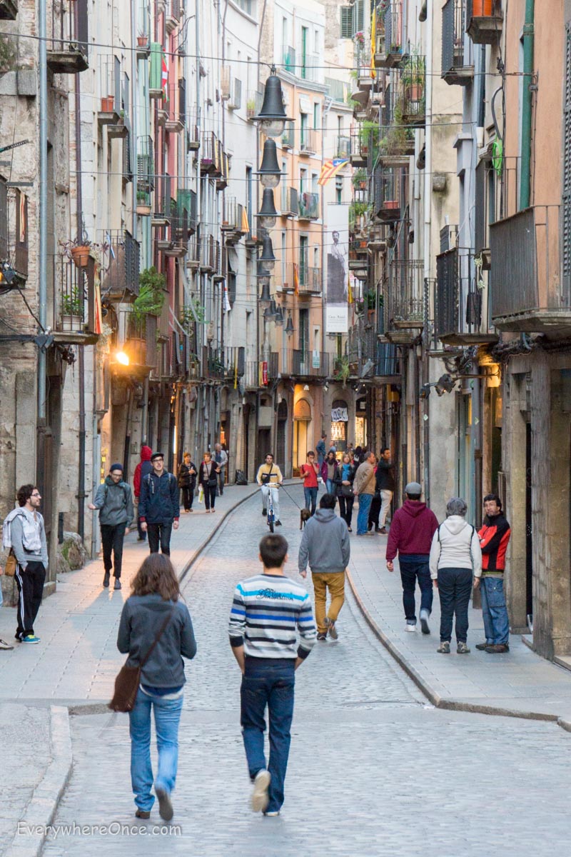 girona-spain-city-streets