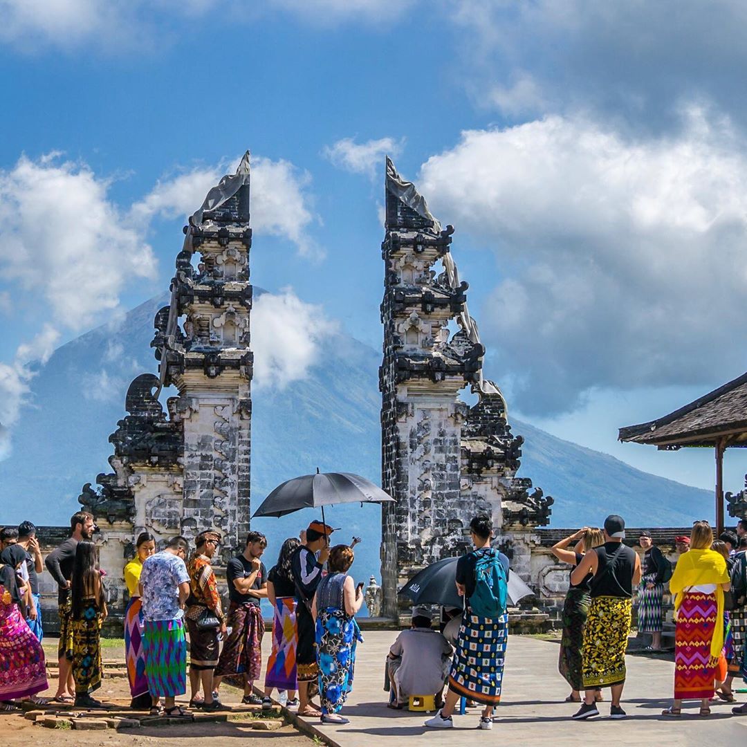 Heaven gate at Lempuyang Temple (1)