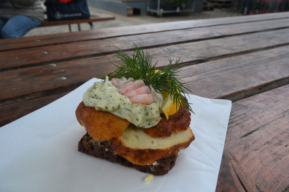 Hallernes-Smørrebrød-Foodie-Travel-–-Top-Thing-to-Eat-in-Copenhagen-Denmark-Smørrebrød-DSC_0502