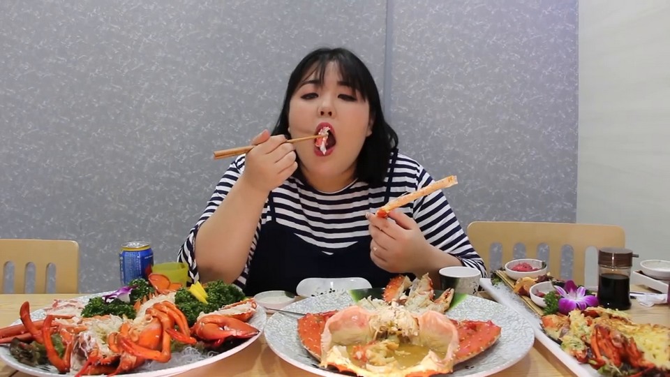 Eating King Crab