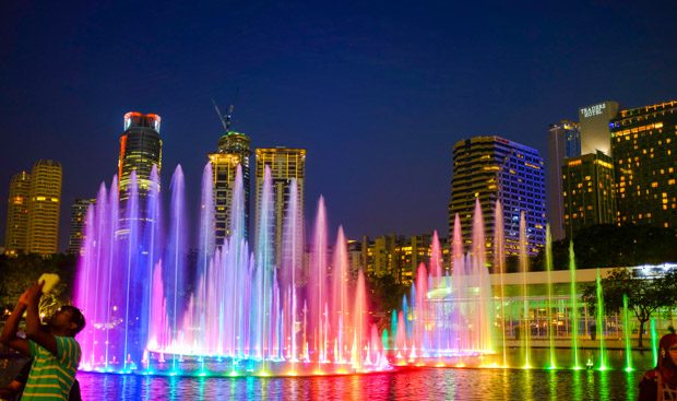 klcc-park-fountain-show-time
