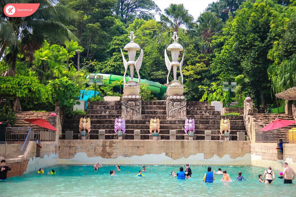 Adventure CO\ove Waterpark