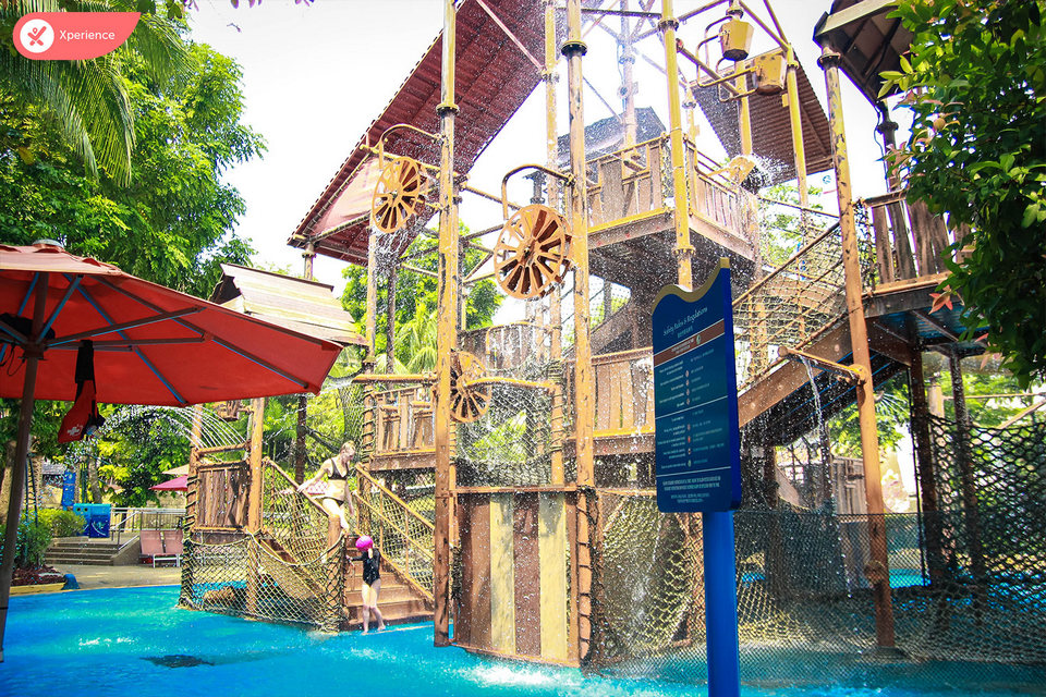 Big Bucket Treehouse