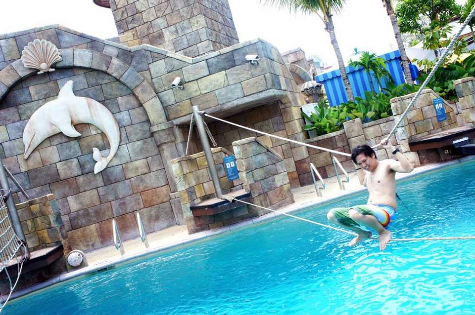 Tightrope Walk in Splash Works game