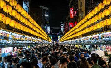 Keelung Miaokou night market — Top 10 Keelung night market must eat foods you should try