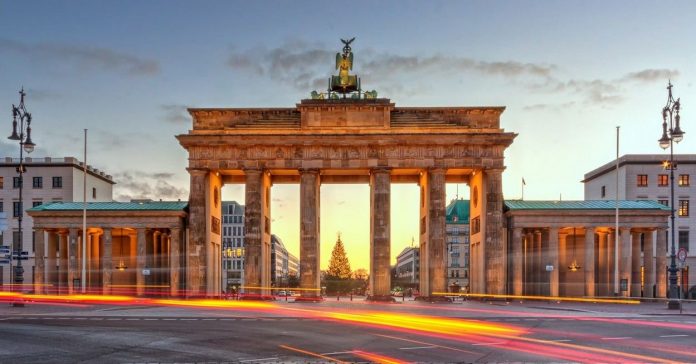 Brandenburg-Gate-West-Berlin