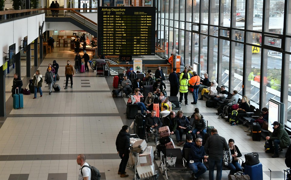Schoenefeld Airport (SXF)