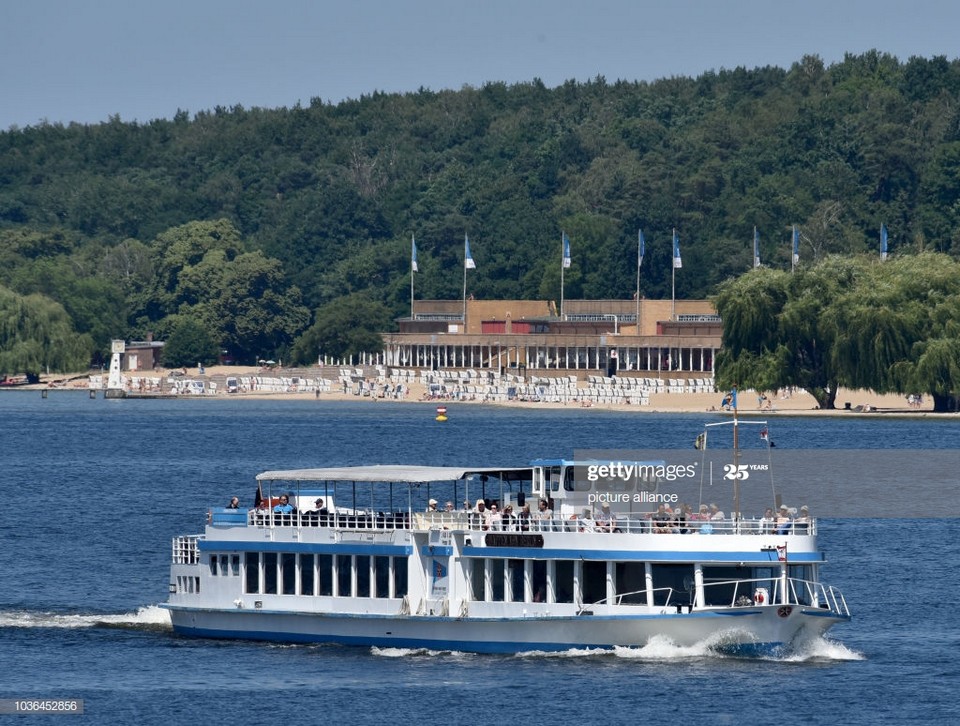 ferry wannsee lake