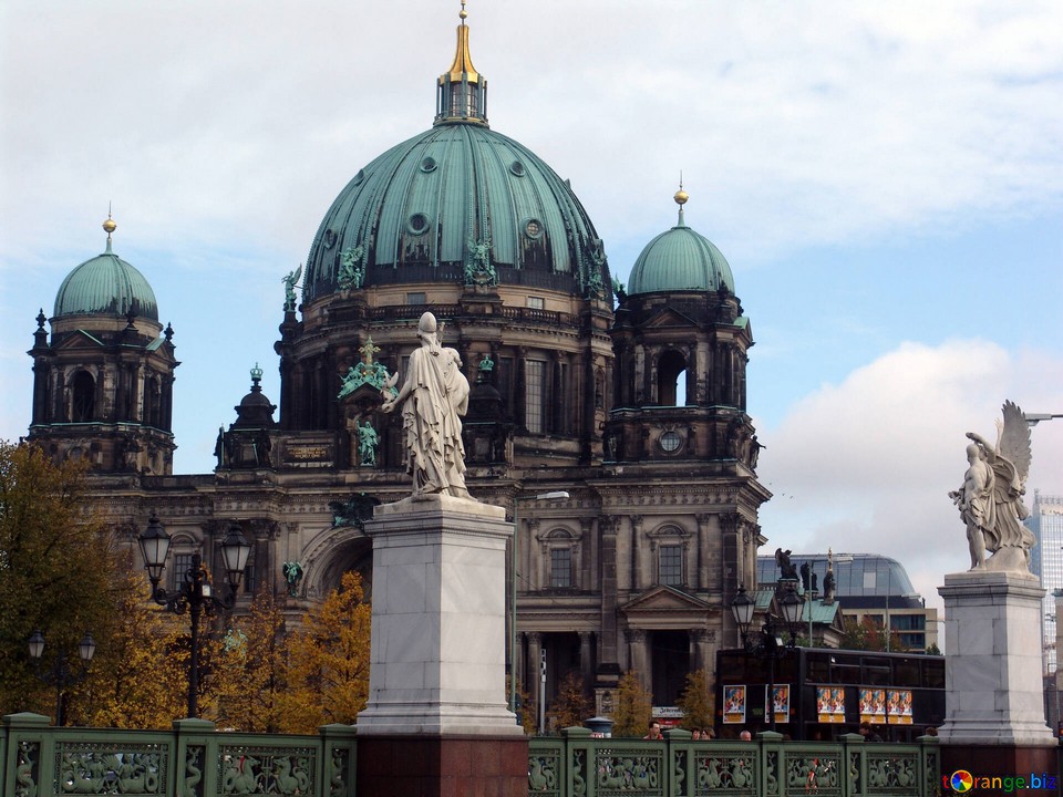 Free picture (Berlin landscape) from https://torange.biz/berlin-landscape-11873