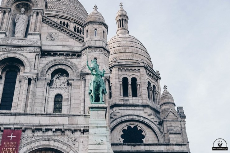 Sacre Coeur Basilica and montmartre hill (11)