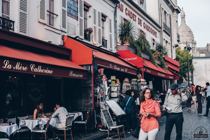montmartre hill artist street (3)