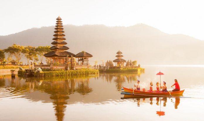 11pura ulun danu bratan temple bali indonesia (2)