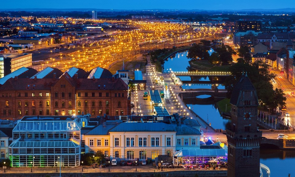 vibrant Malmo at night