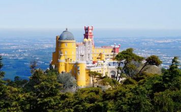 Sintra travel blog — The fullest Sintra travel guide & how to make a perfect day trip to Sintra from Lisbon