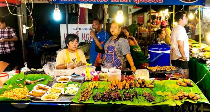 wulai chiang-mai-sunday-night-market-17