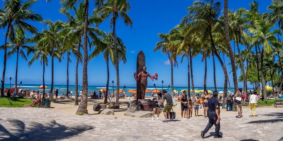 Waikiki beach hawaii (2)