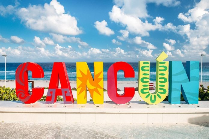 cancun-sign-beach