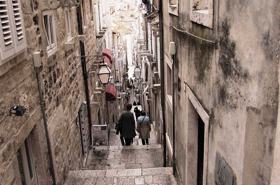 dubrovnikstairsoldtown
