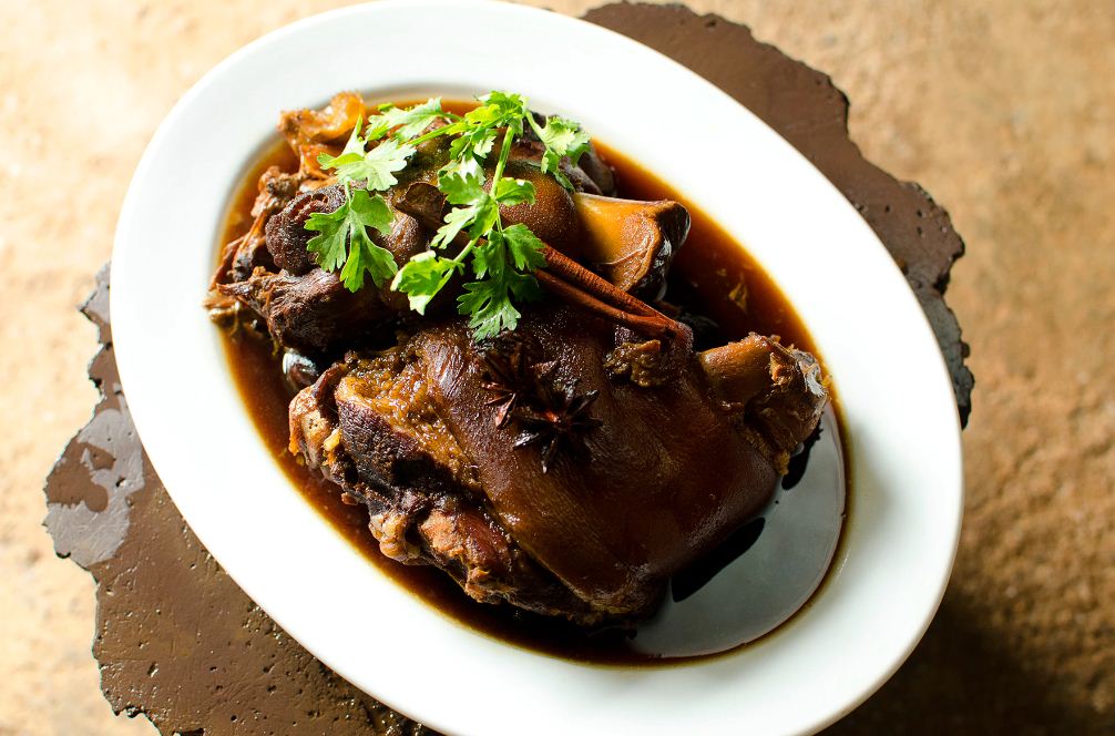 Wansan Braised Pig’s Trotters