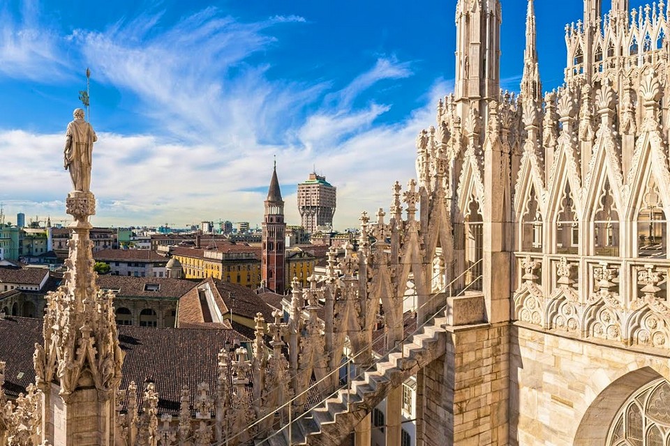 milan italy (1)