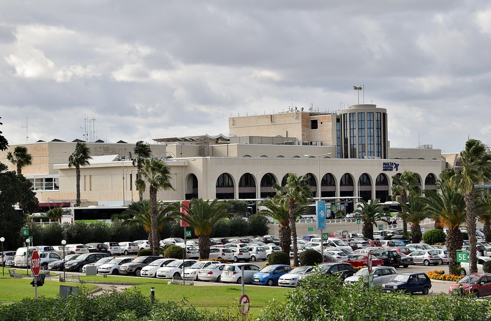malta airport