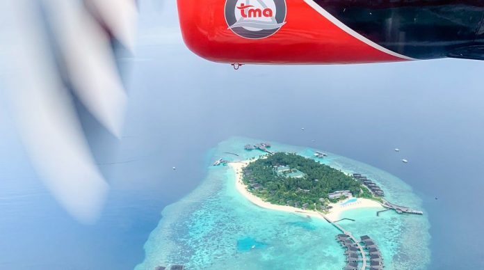 maldives seaplane5