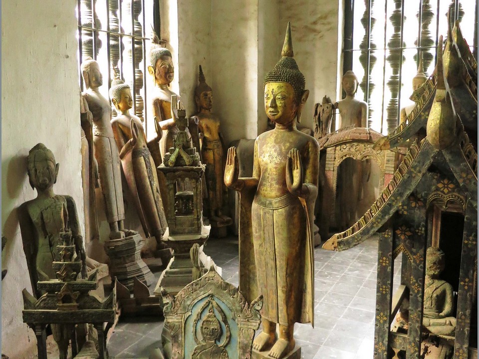Laos-Luang-Prabang-artifact-room