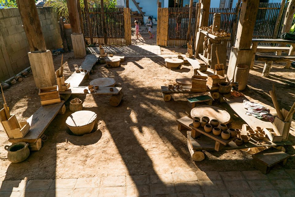 laos pottery (2)