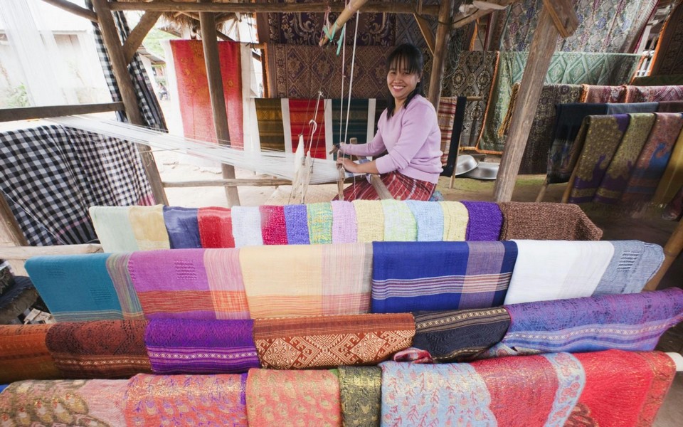 laos woven babrics (6)