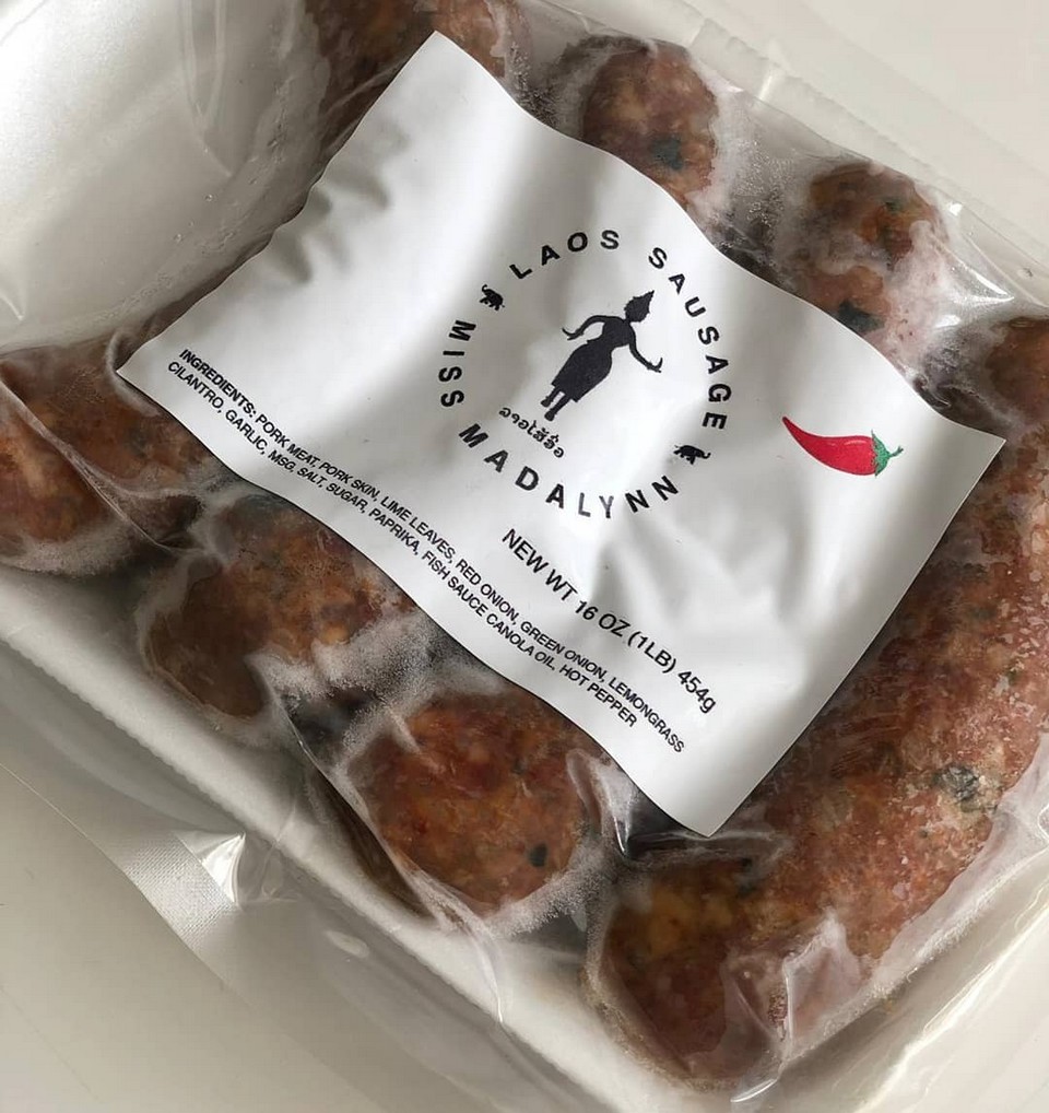 Best things to buy in Laos Sai Oua (Lao Sausage) (1)