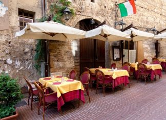 Italy travel tips — 21 what & things to know before going to Italy