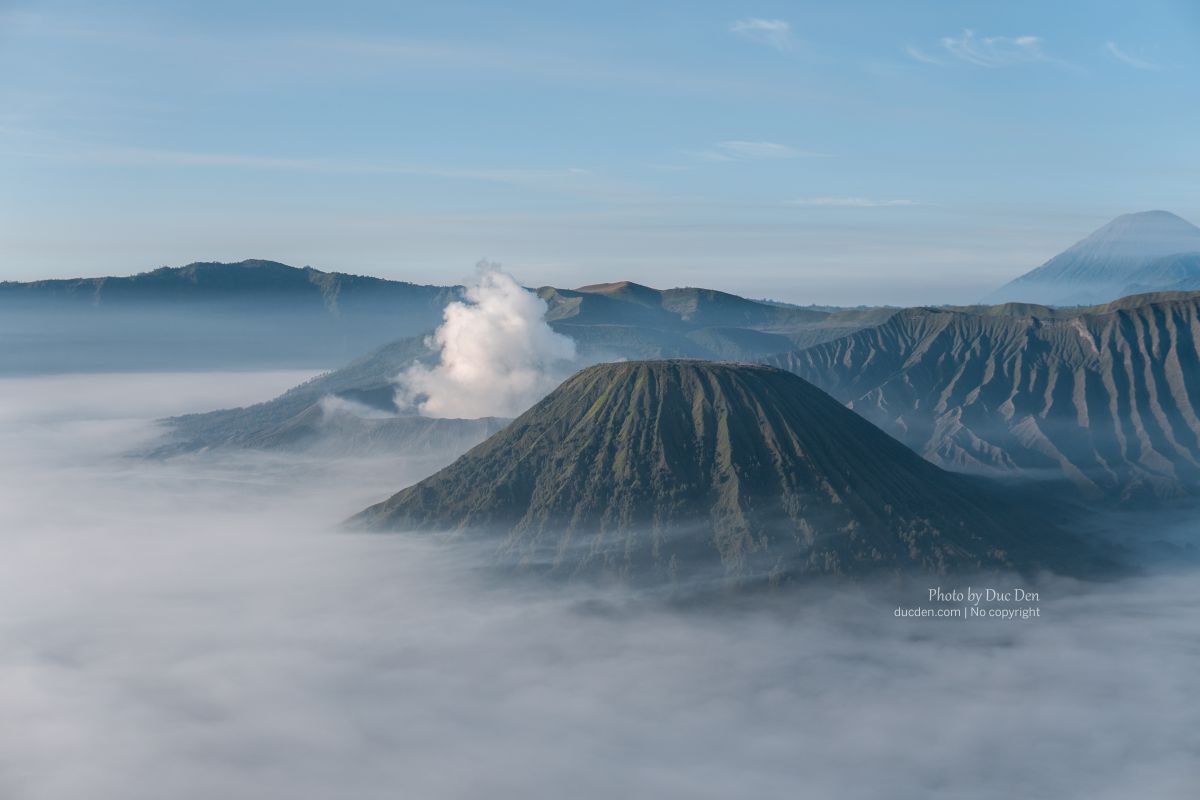 mount bromo java indonesia15