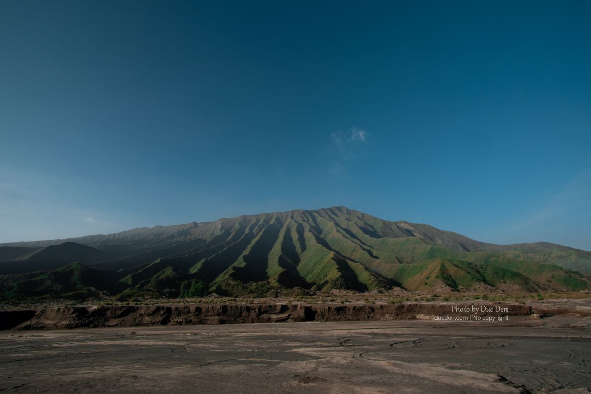 mount bromo java indonesia23