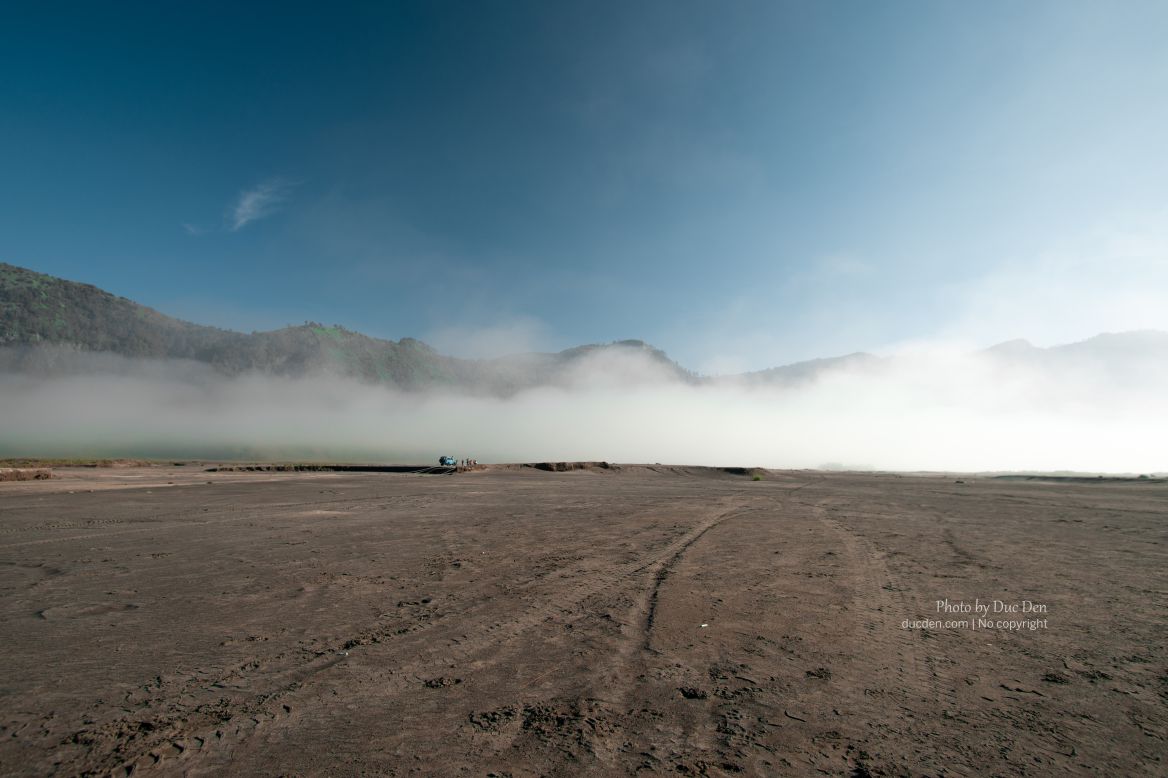 mount bromo java indonesia25