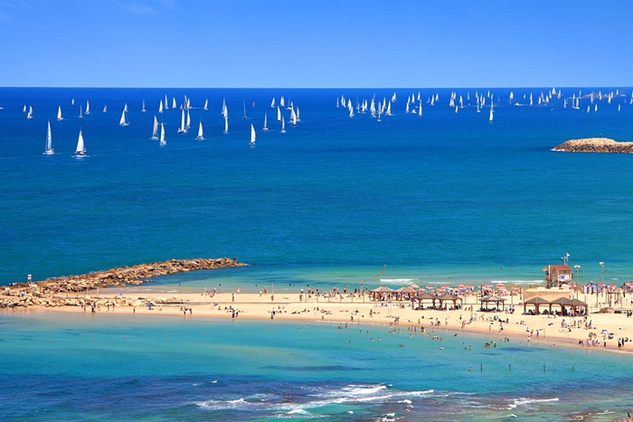 tel aviv beach