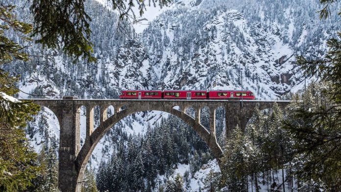 most beautiful train journeys in switzerland44