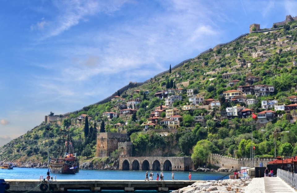 Rows of houses on the hill overlooking the sea