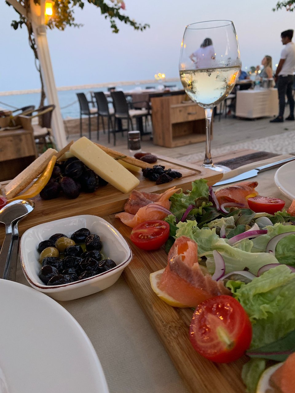 Ship Inn marina antalya
