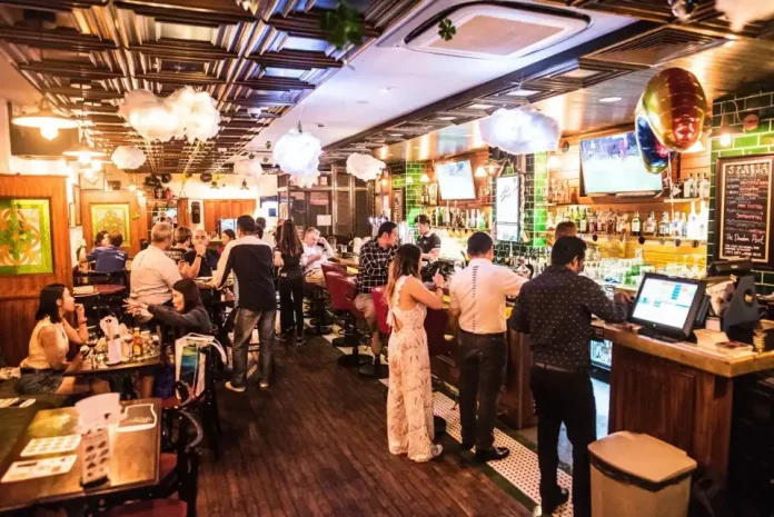Top 9 coolest bars near Orchard Road, Singapore